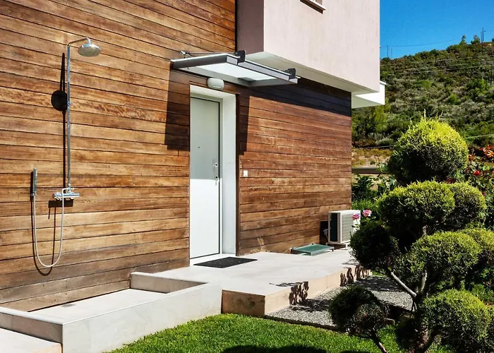 ヴィラ Deluxe Mira Mare ペフコホリ