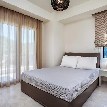 Deluxe Mira Mare Villa