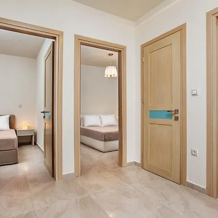 Deluxe Mira Mare Pefkohóri